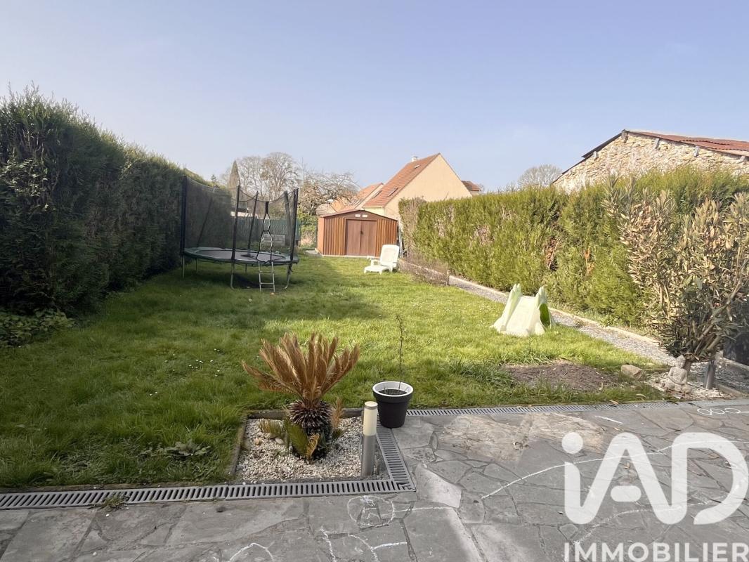 Maison 6 Pièce(s) La Chapelle-Gauthier