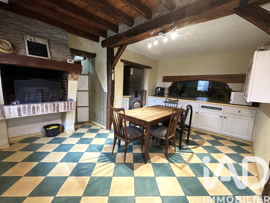 Maison de village 8 Pièce(s) Veuzain-sur-Loire