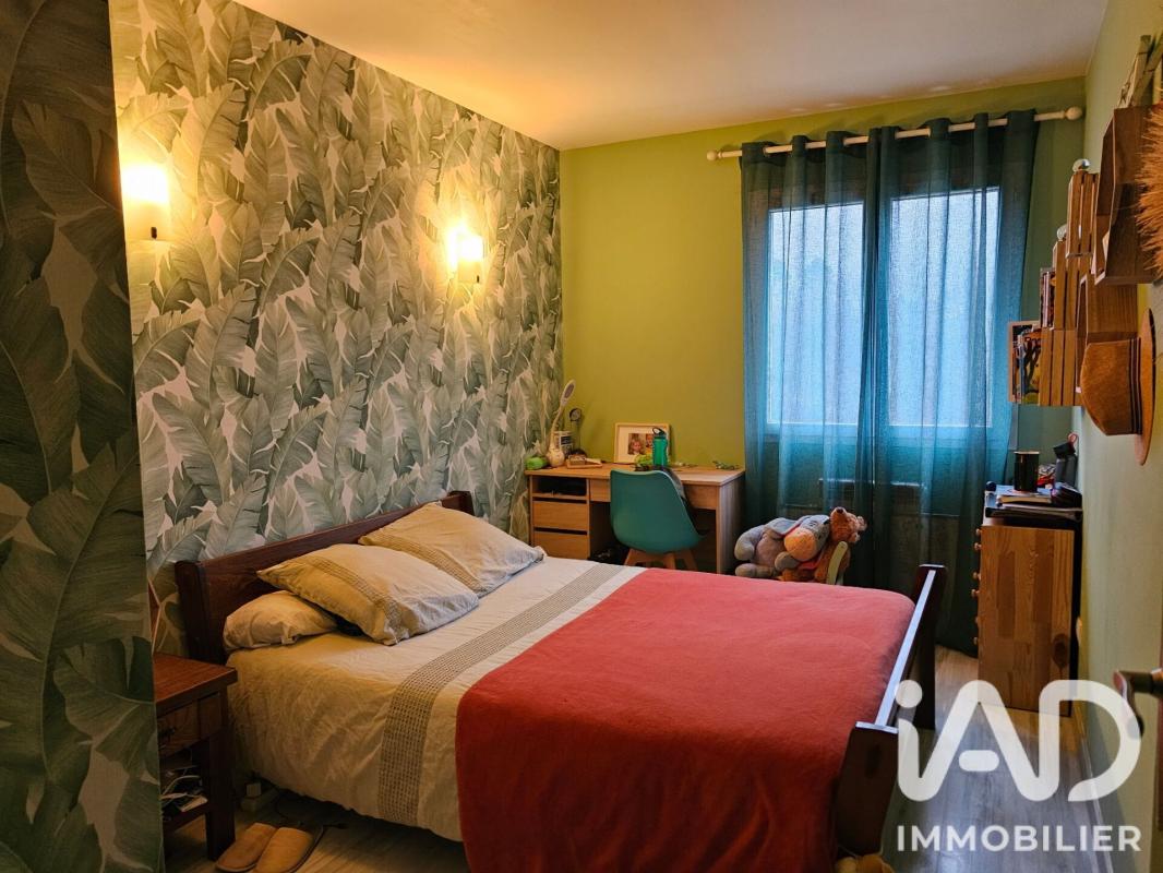 Maison 4 Pièce(s) Sumène - Photo 14