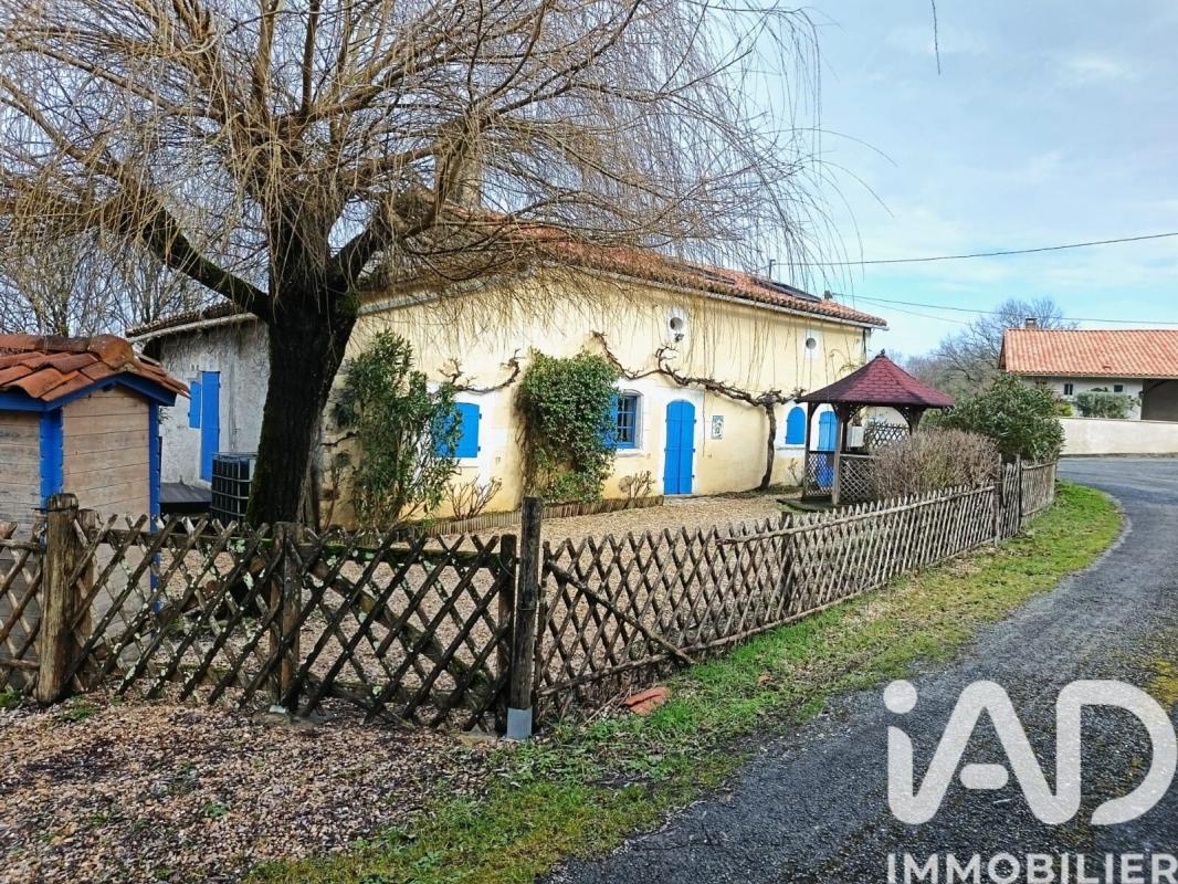 Maison en pierre 4 Pièce(s) Parcoul-Chenaud