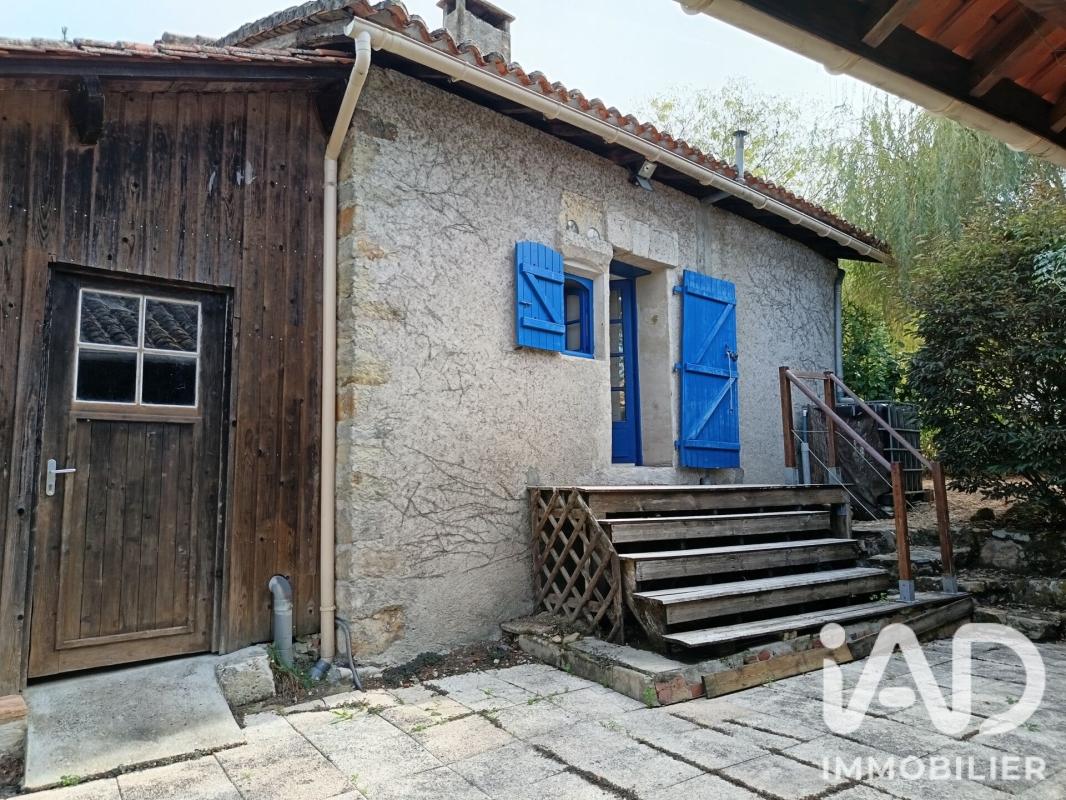 Maison 4 Pièce(s) Parcoul-Chenaud - Photo 4