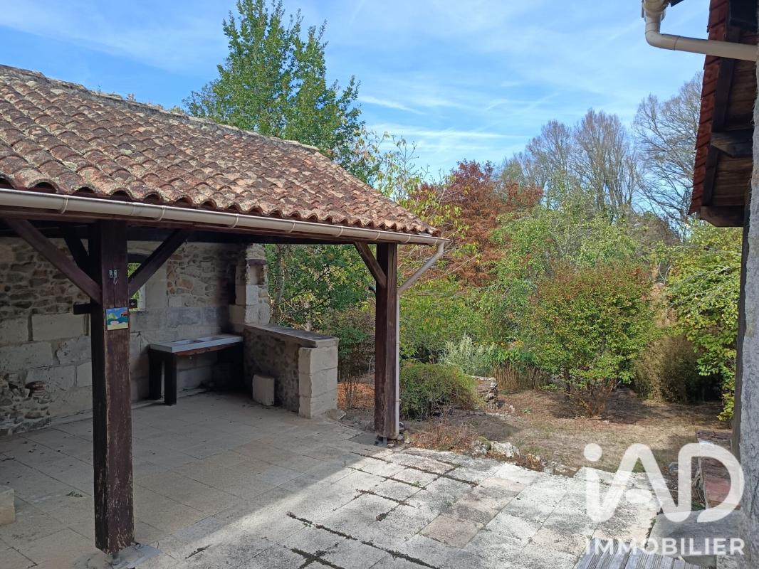 Maison 4 Pièce(s) Parcoul-Chenaud - Photo 8