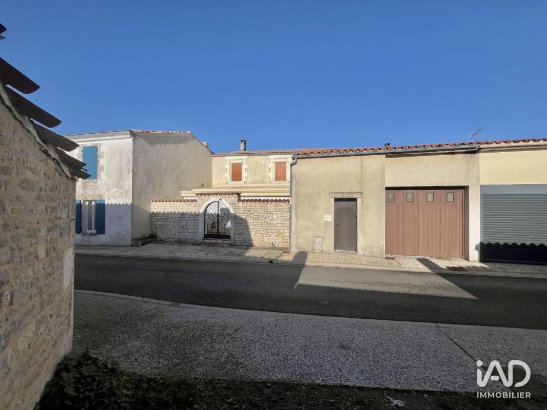 Maison 4 Pièce(s) Marsilly