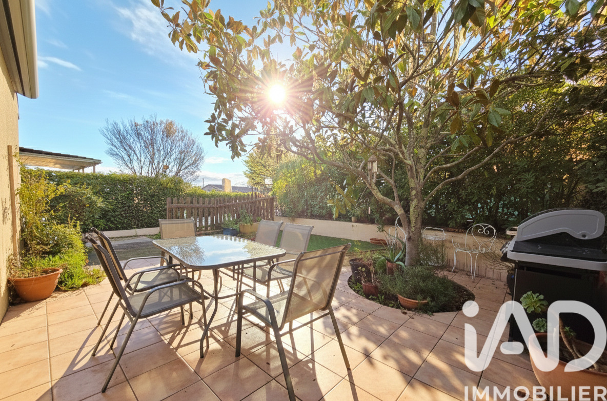 Chalet 3 Pièce(s) Roquebrune-sur-Argens