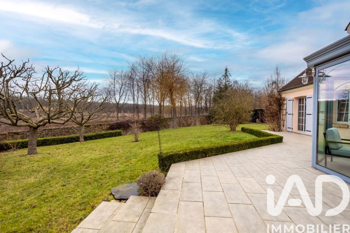 Maison 8 Pièce(s) Marolles-en-Brie