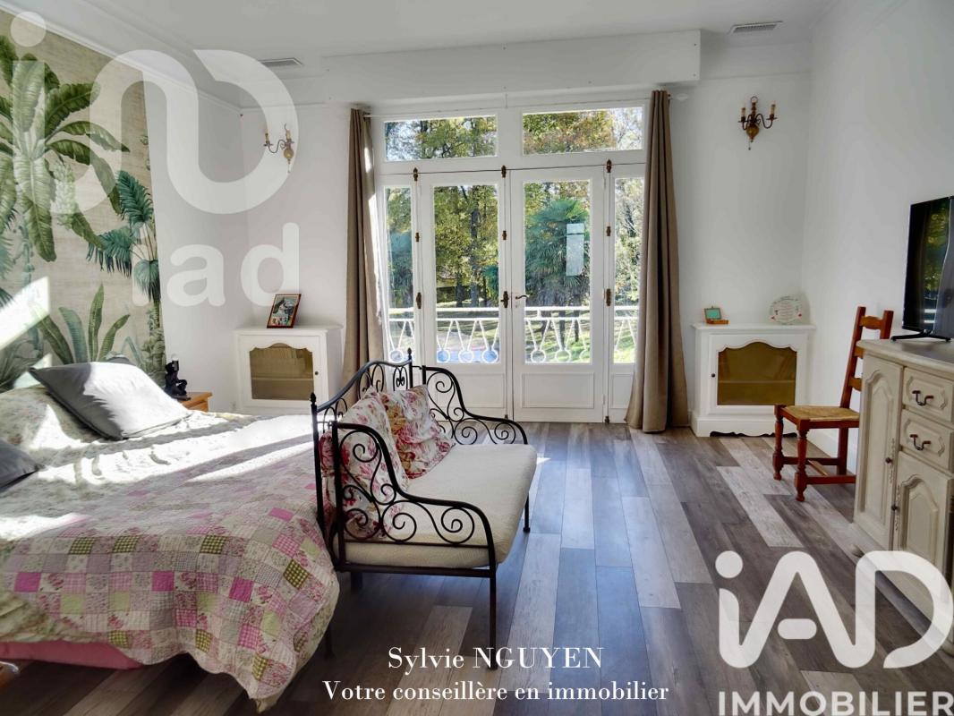 Maison 12 Pièce(s) Roullet-Saint-Estèphe - Photo 11