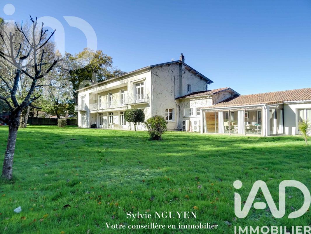 Maison 12 Pièce(s) Roullet-Saint-Estèphe - Photo 23