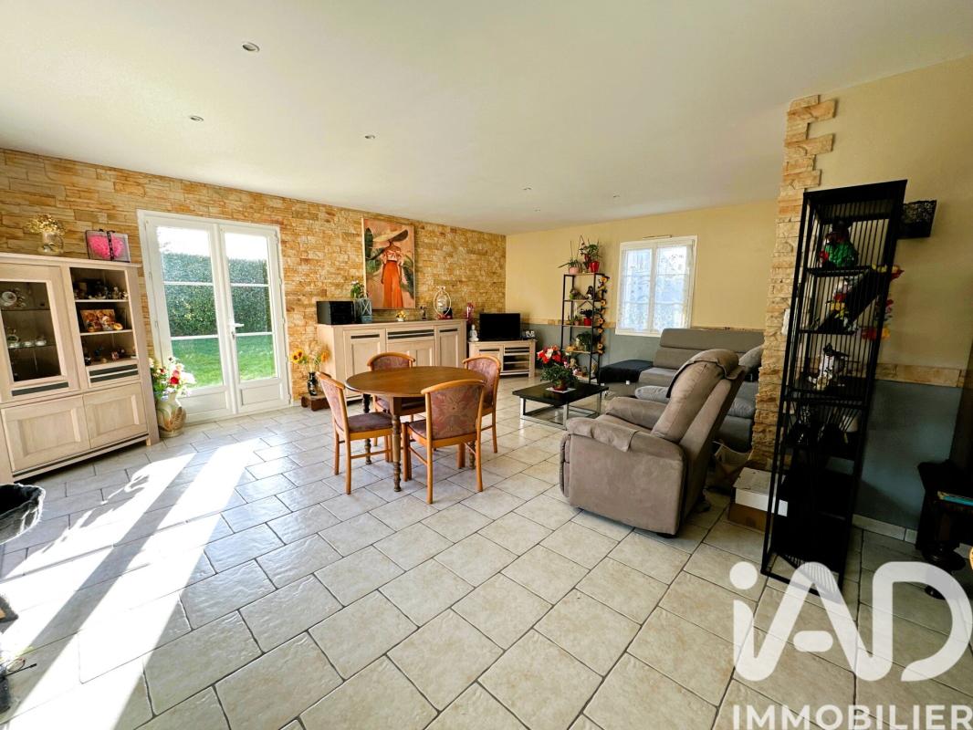 Maison 6 Pièce(s) Saint-Étienne-du-Bois