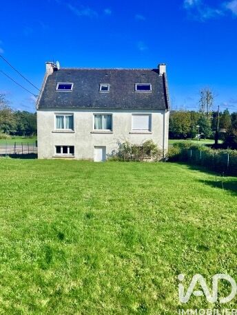 Maison traditionnelle 6 Pièce(s) Saint-Caradec