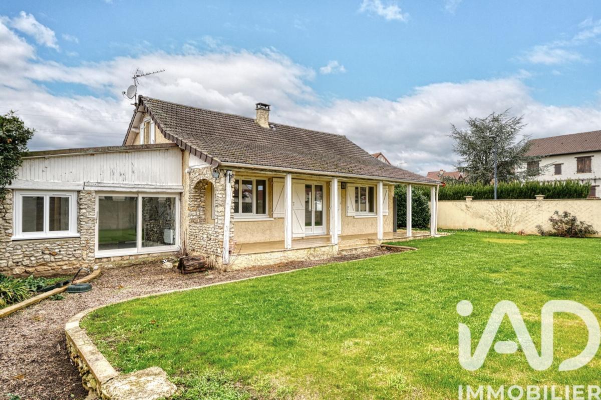 Maison 8 Pièce(s) Porcheville