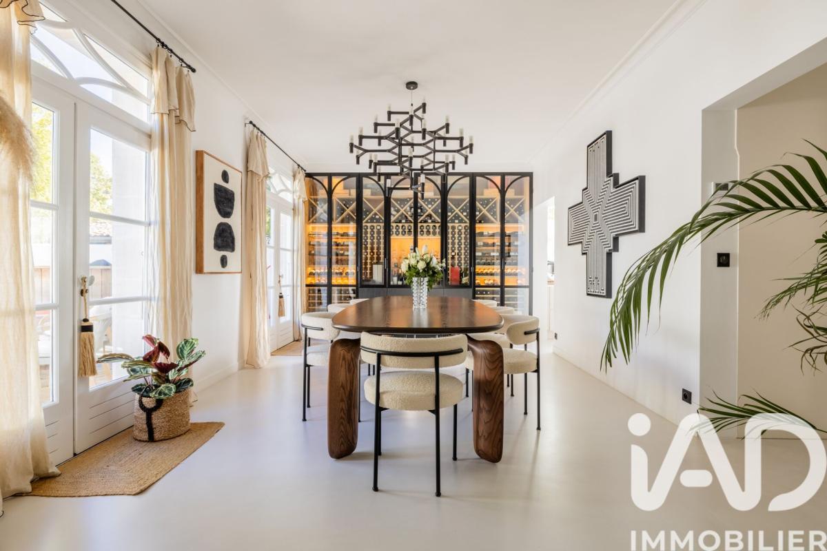 Maison 10 Pièce(s) La Rochelle - Photo 1