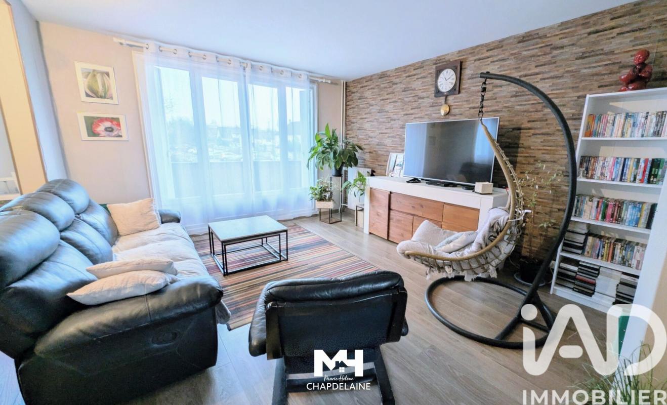 Appartement 4 Pièce(s) Égly