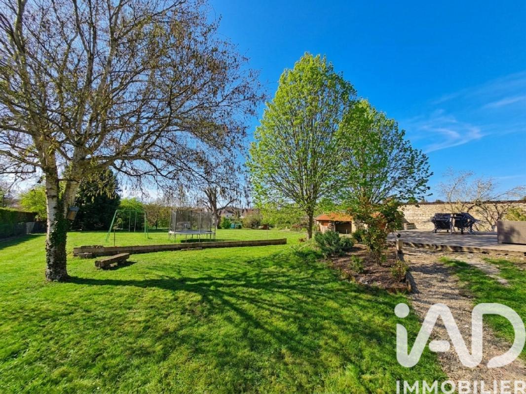 Maison 7 Pièce(s) Sainte-Maure-de-Touraine