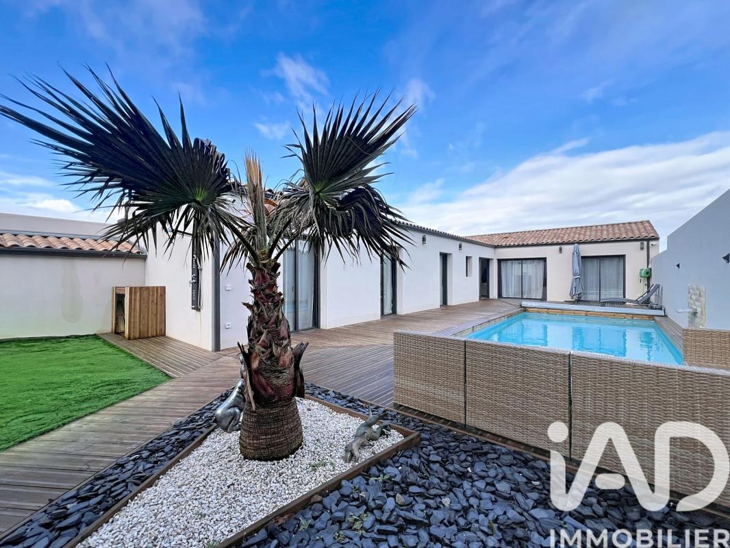 Pavillon 6 Pièce(s) Charron