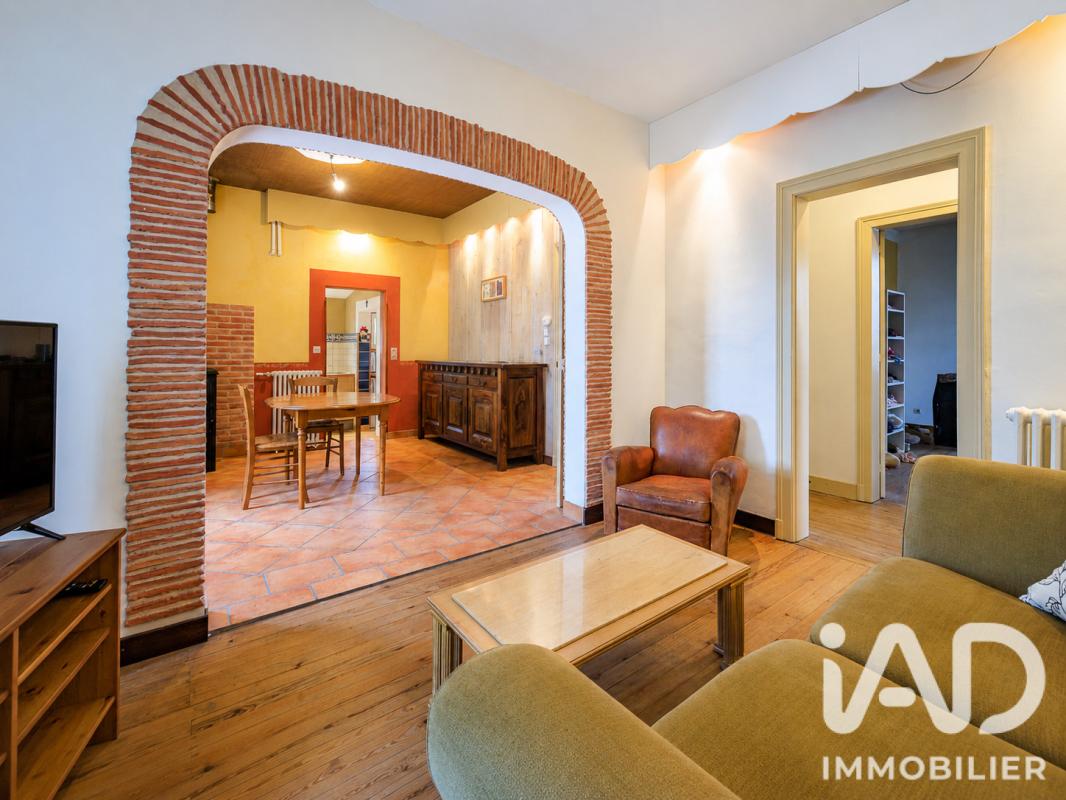 Maison 5 Pièce(s) Saint-Seurin-sur-l'Isle - Photo 2