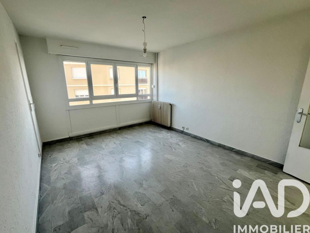 Appartement 2 Pièce(s) Nîmes