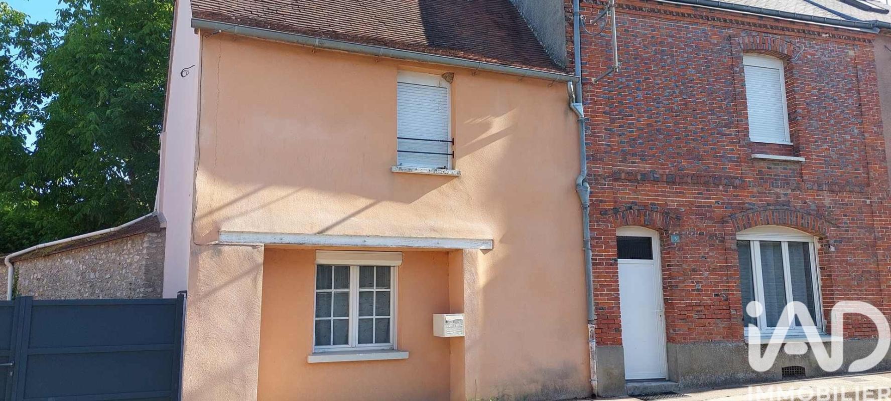Maison de ville 4 Pièce(s) Béville-le-Comte