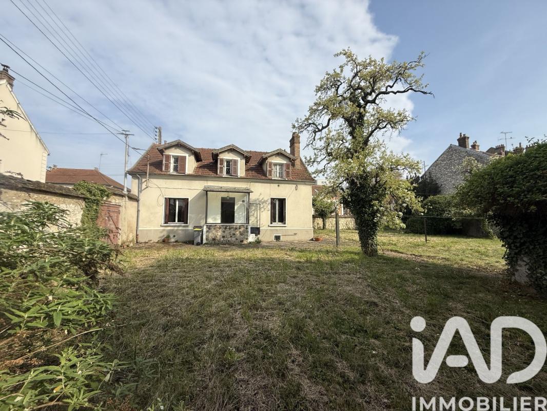 Maison 5 Pièce(s) Montereau-Fault-Yonne