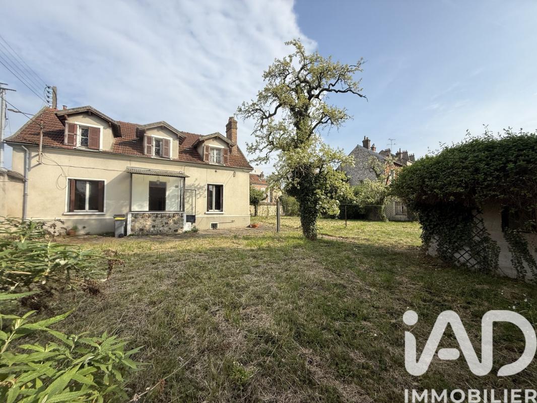 Maison 5 Pièce(s) Montereau-Fault-Yonne