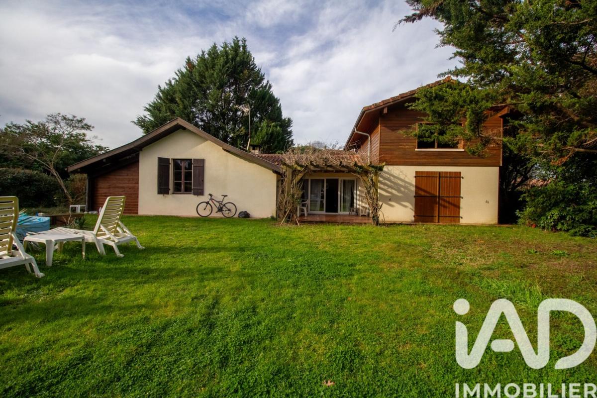 Maison 6 Pièce(s) Lit-et-Mixe