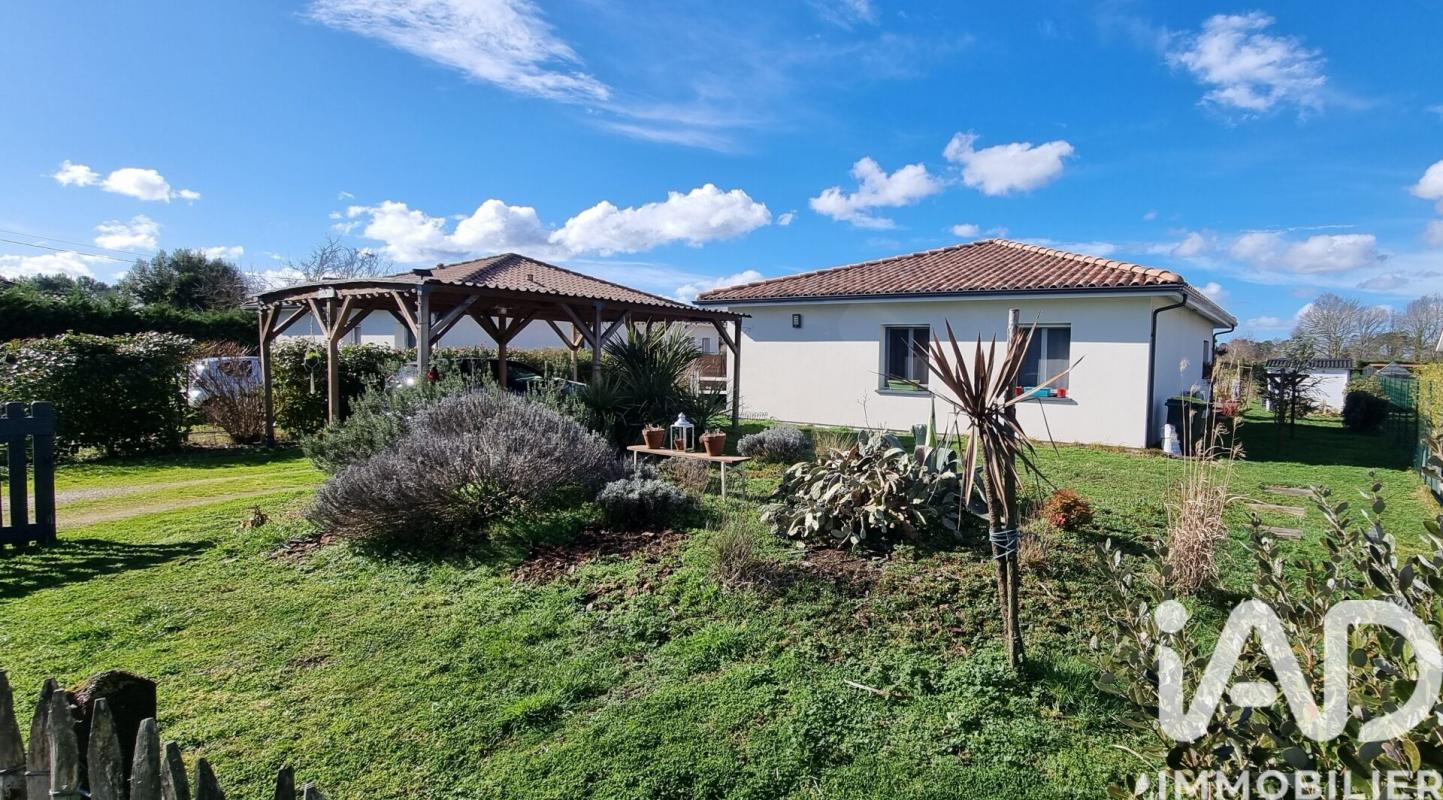 Maison 4 Pièce(s) Salles