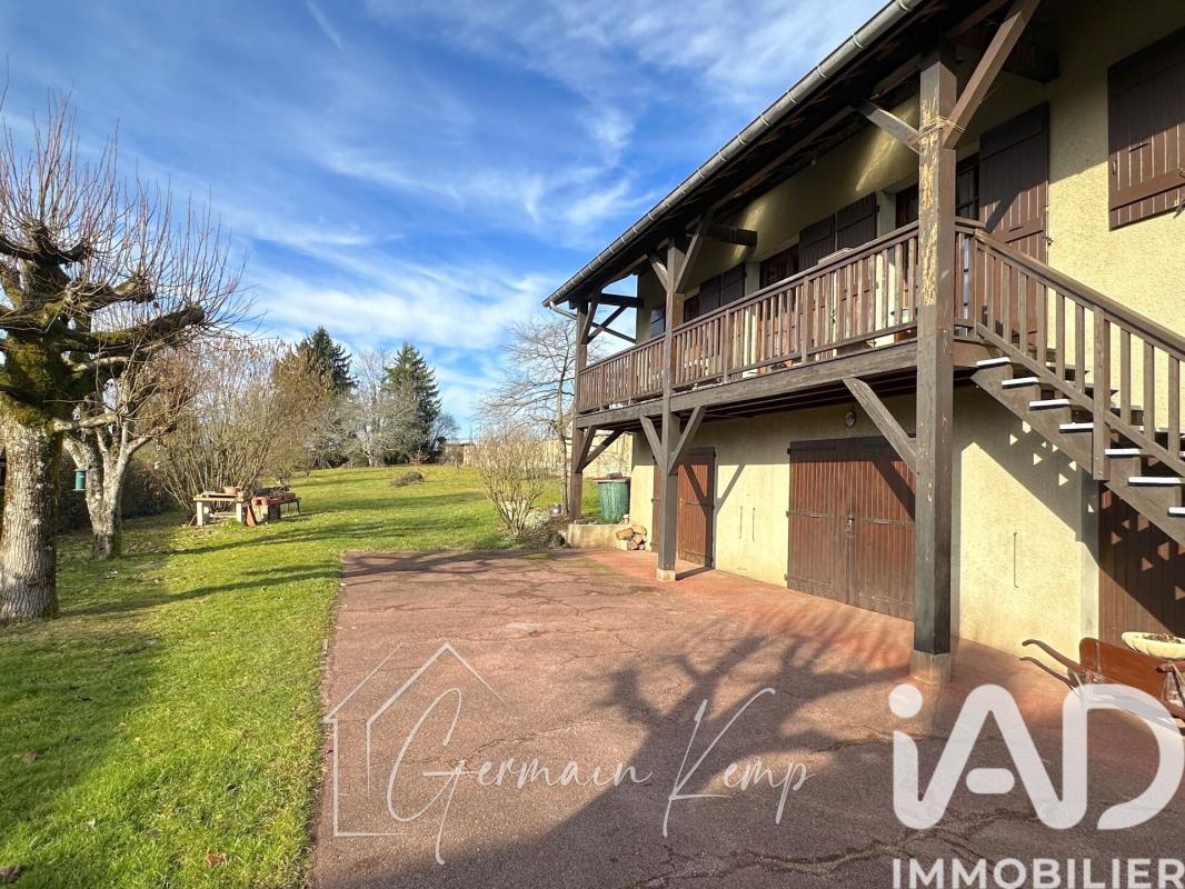 Maison traditionnelle 7 Pièce(s) Le Pont-de-Beauvoisin