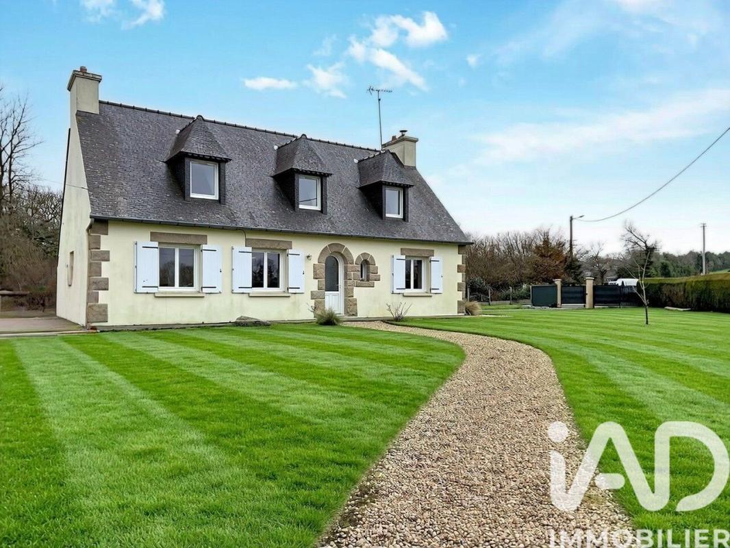 Maison 6 Pièce(s) Bégard