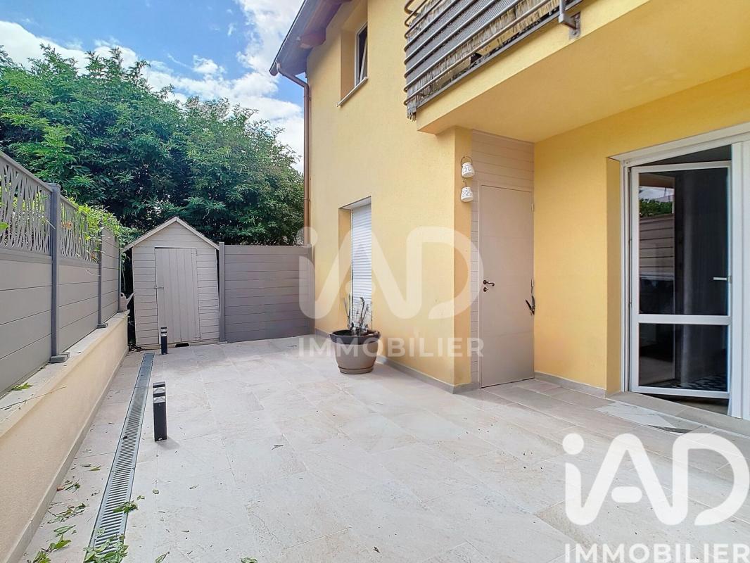 Appartement 3 Pièce(s) Vaux-le-Pénil