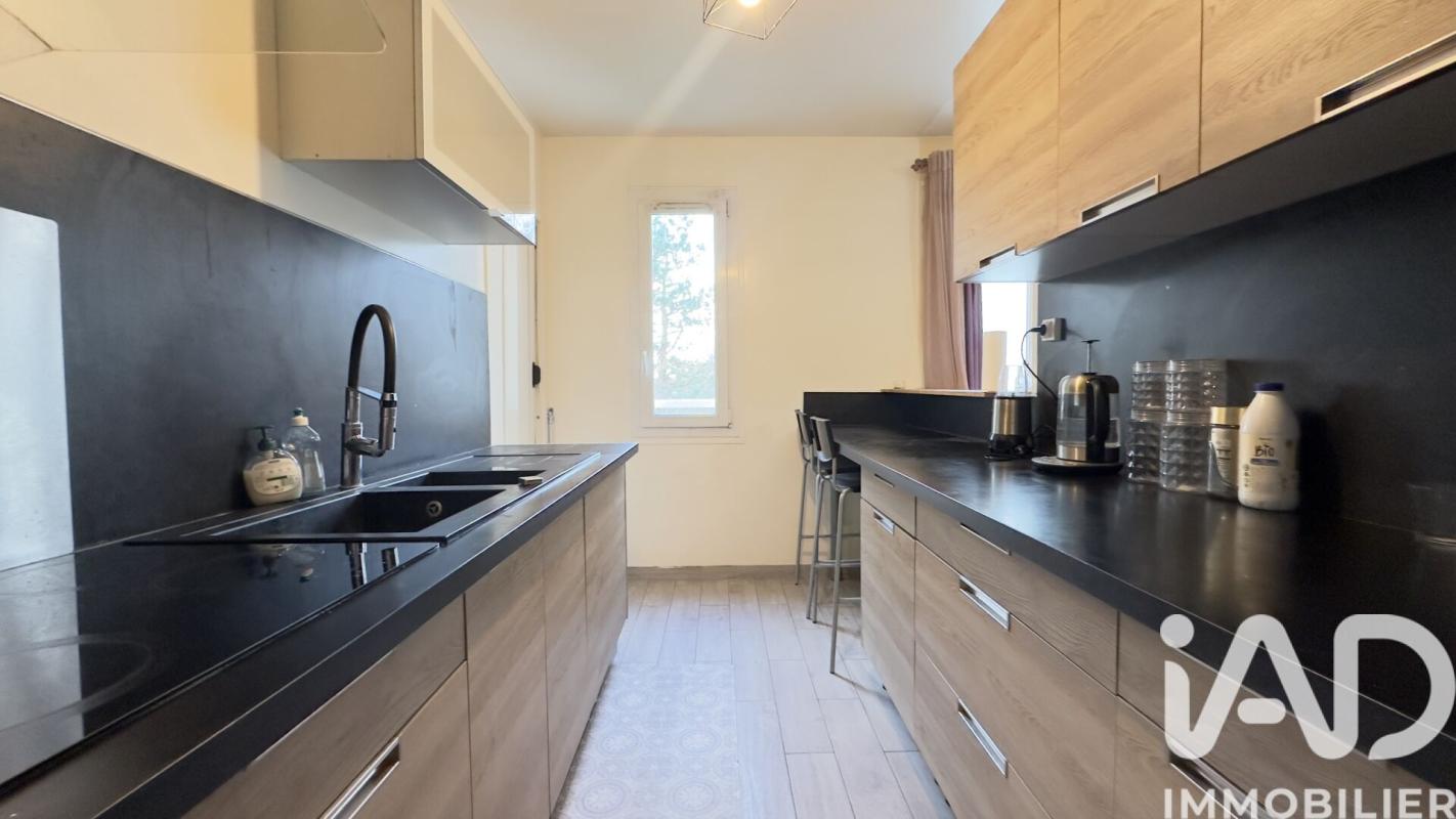 Appartement 4 Pièce(s) Trappes