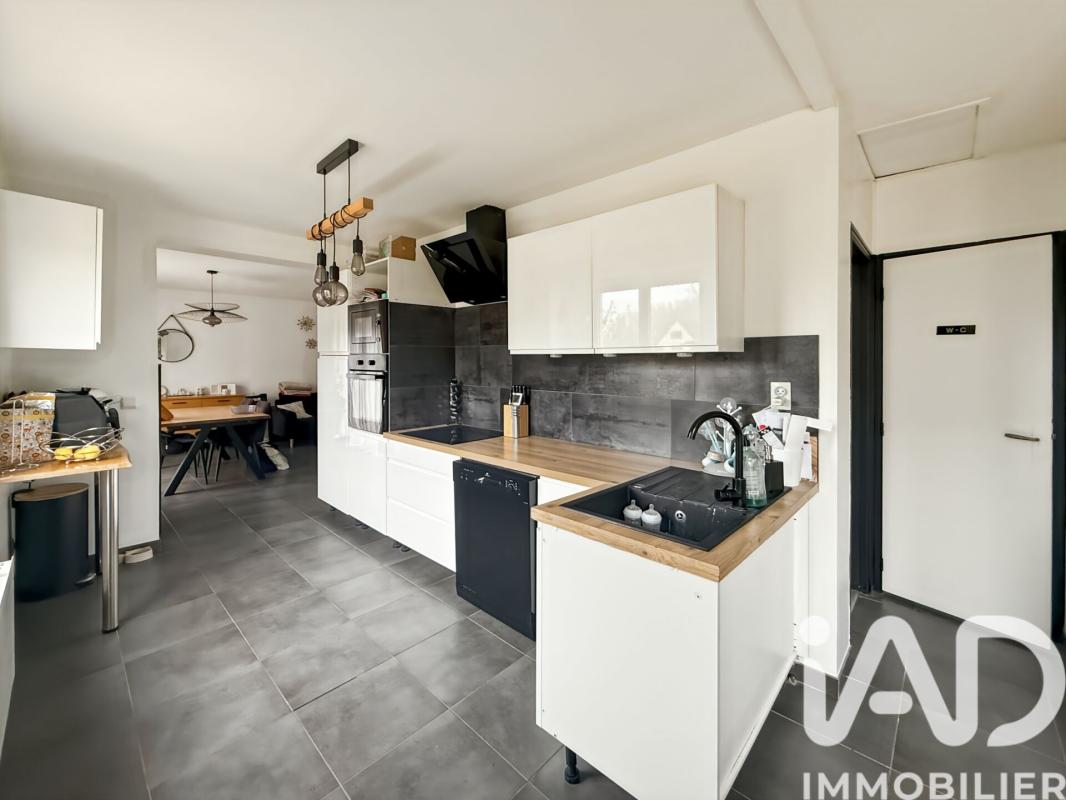 Maison traditionnelle 3 Pièce(s) Châtenay-sur-Seine