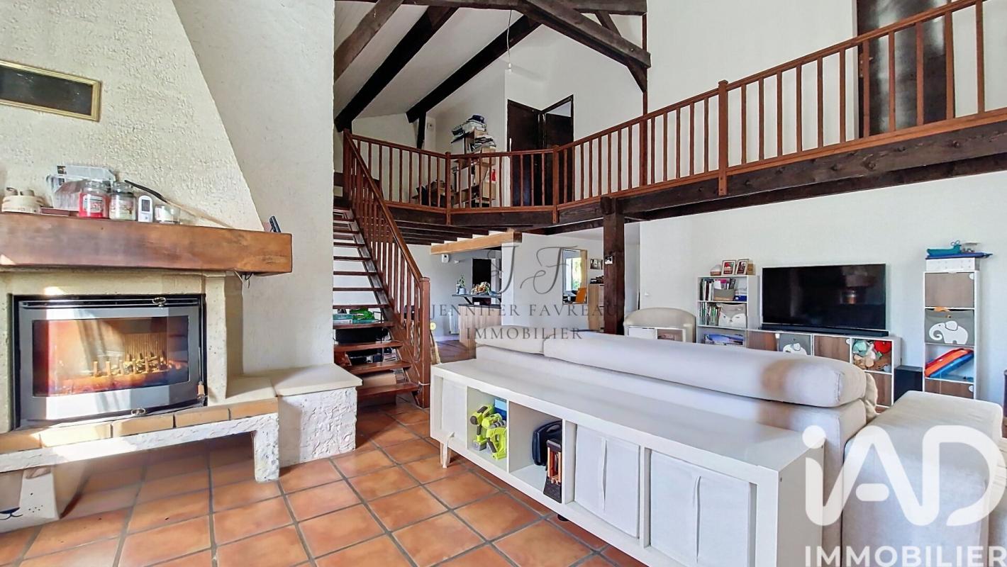 Maison 4 Pièce(s) Fargues-Saint-Hilaire