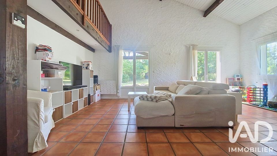 Maison 4 Pièce(s) Fargues-Saint-Hilaire - Photo 4