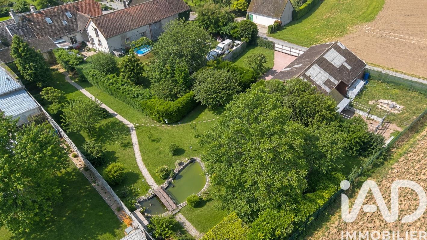 Maison longère 9 Pièce(s) Beaune-la-Rolande