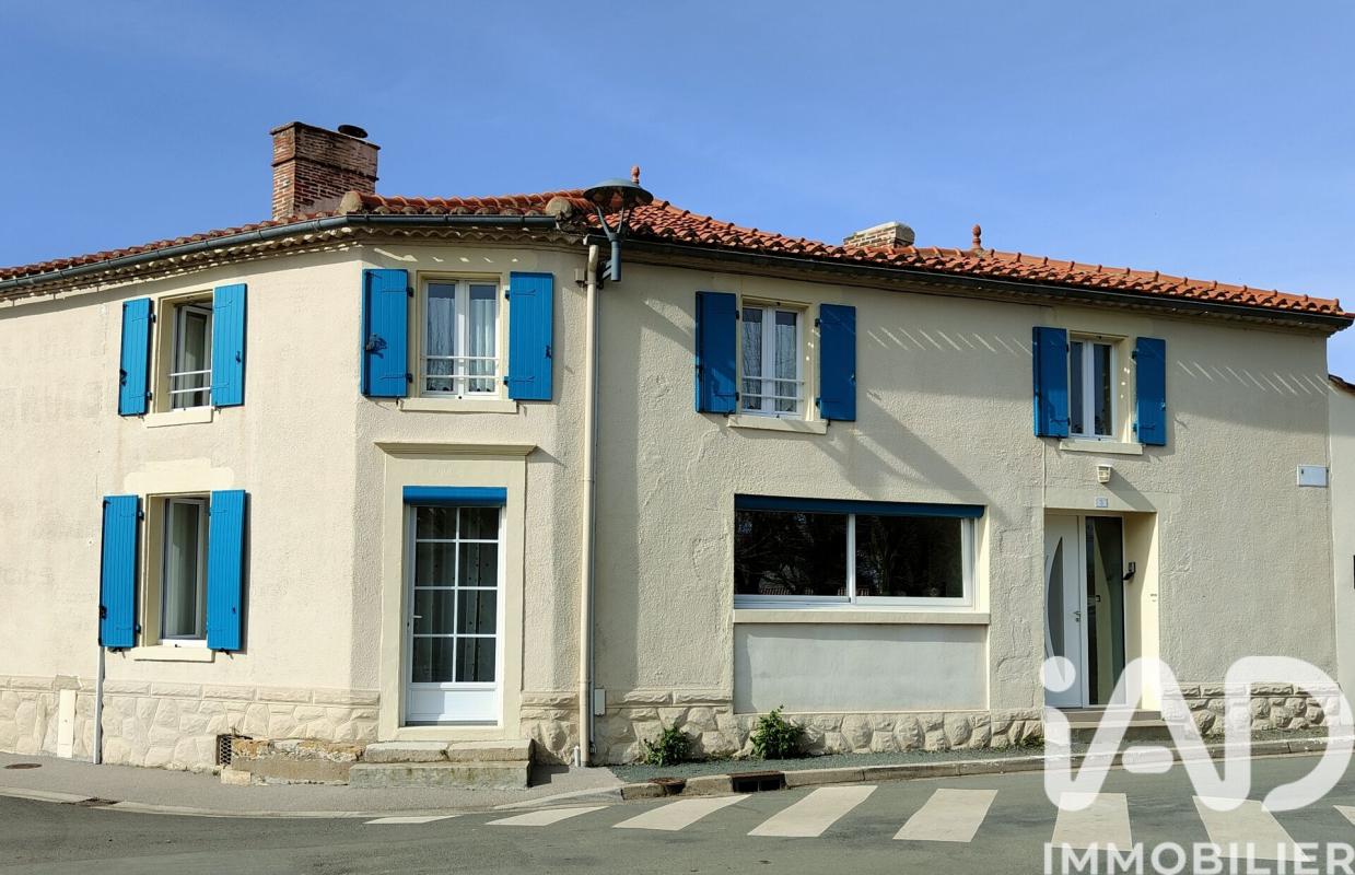 Maison 5 Pièce(s) Saint-Germain-de-Prinçay - Photo 1