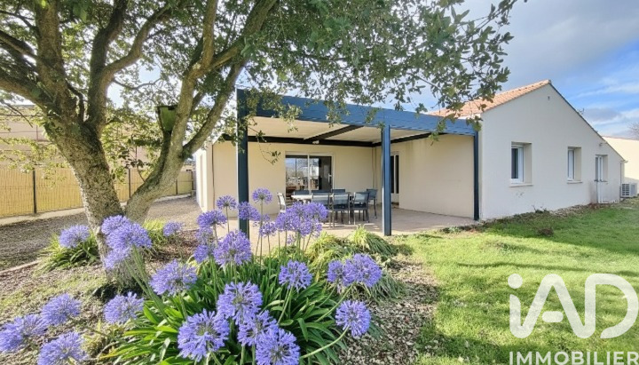 Maison traditionnelle 4 Pièce(s) Grosbreuil