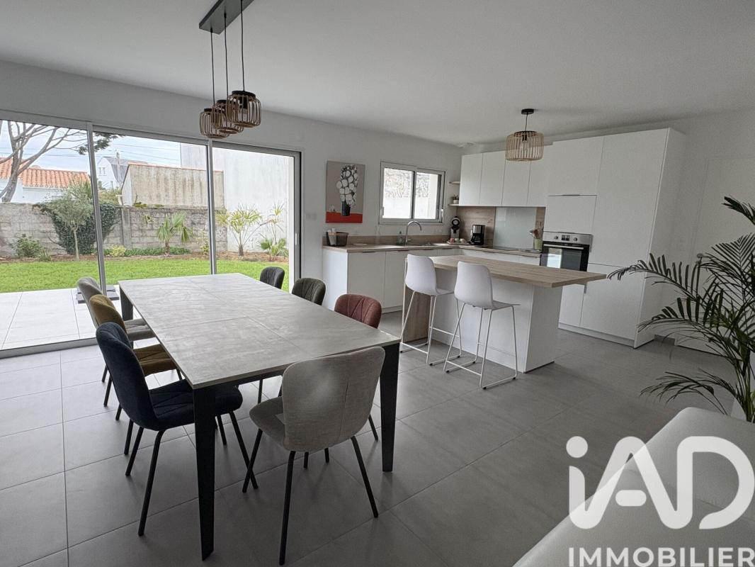 Maison 4 Pièce(s) Saint-Hilaire-de-Riez - Photo 1
