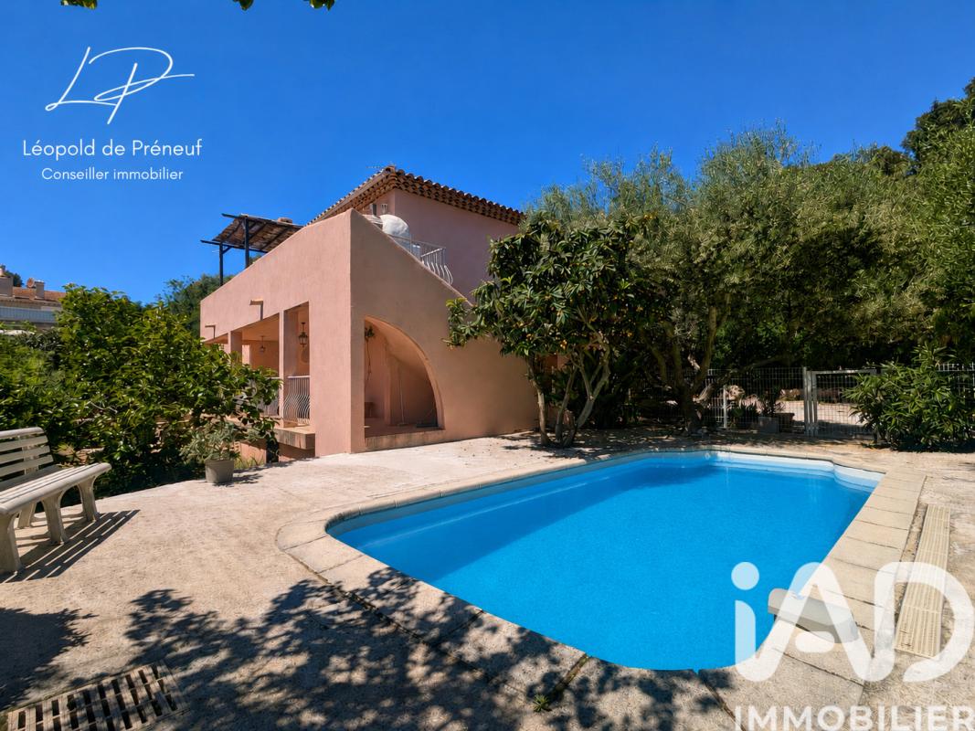 Maison 8 Pièce(s) Le Pradet