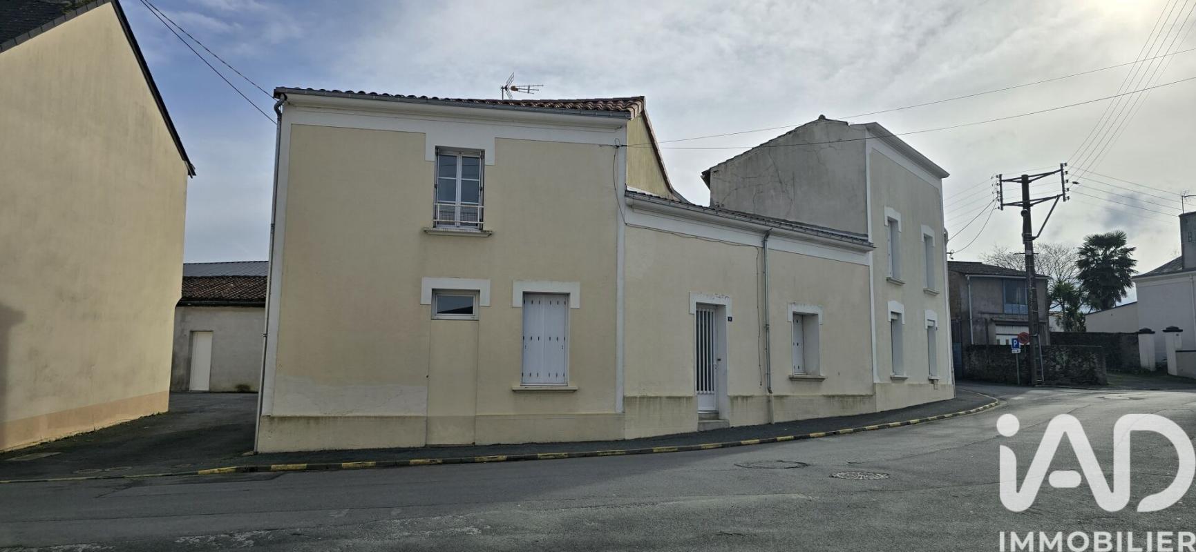 Maison 3 Pièce(s) Mauges-sur-Loire