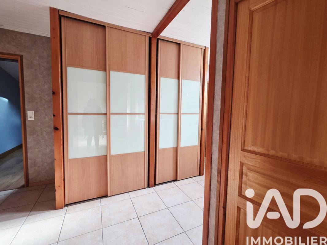 Maison 9 Pièce(s) Saint-Genis-d'Hiersac - Photo 11