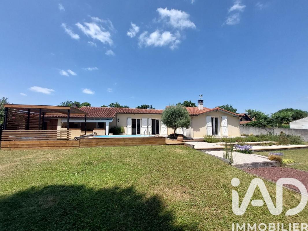 Maison 6 Pièce(s) Barbazan-Debat