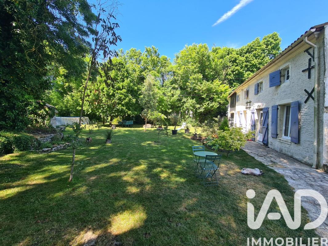 Maison 6 Pièce(s) Nantillé - Photo 1