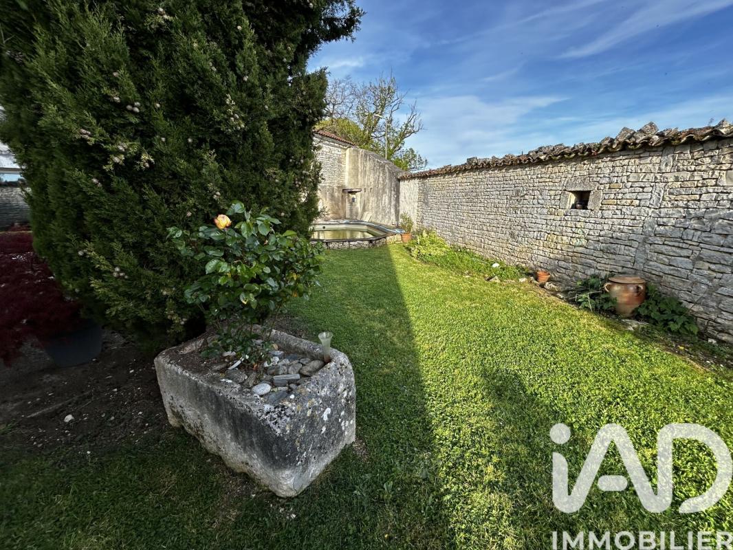 Maison 8 Pièce(s) Tourriers - Photo 2