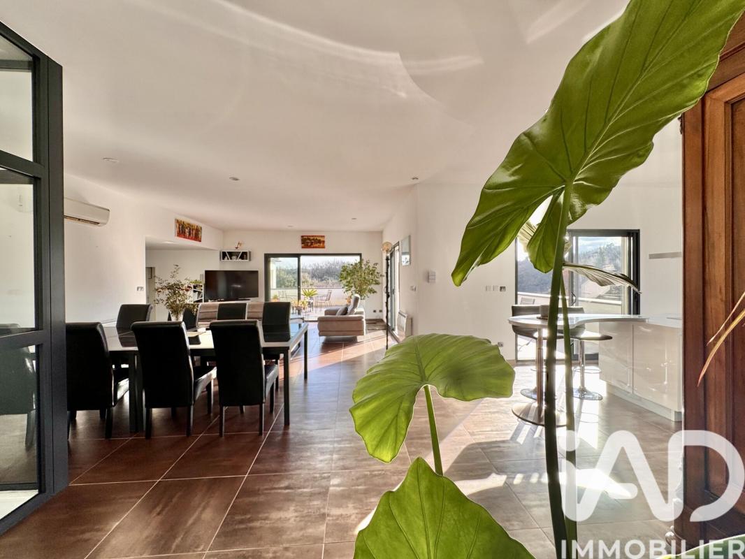Maison 5 Pièce(s) Boucoiran-et-Nozières - Photo 1