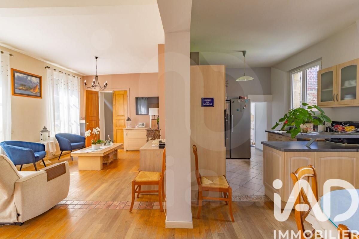 Demeure 7 Pièce(s) Noyon