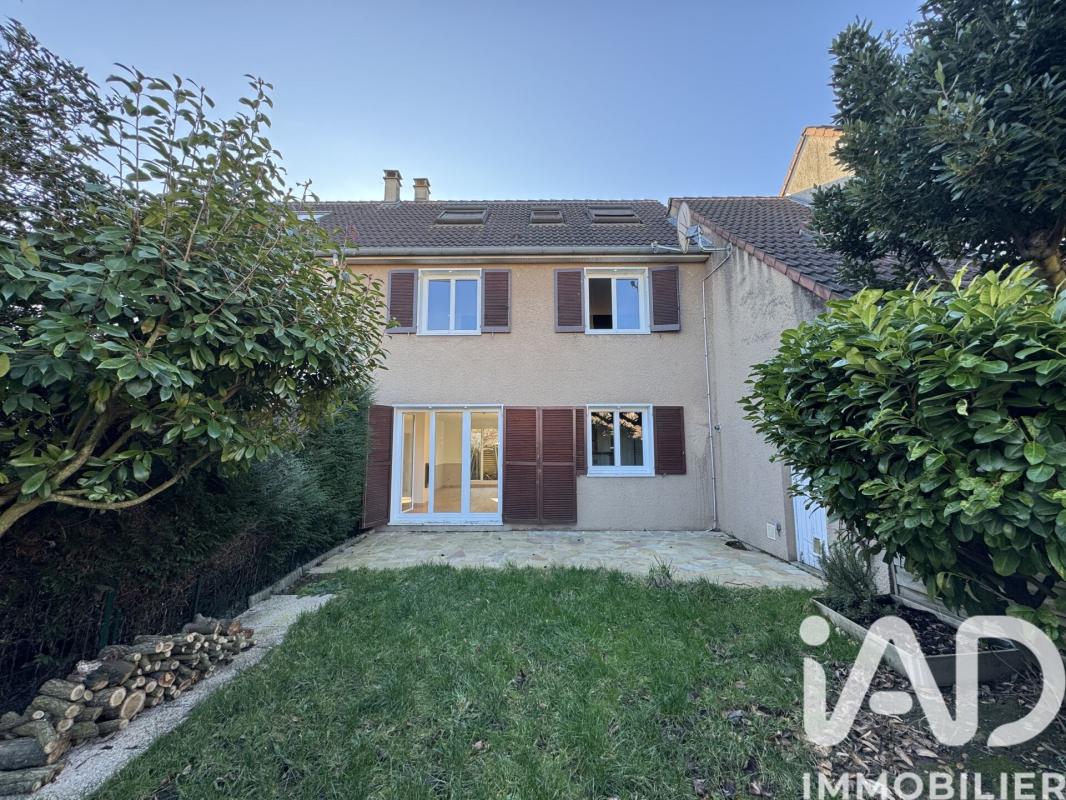 Maison de ville 9 Pièce(s) Fontenay-le-Fleury