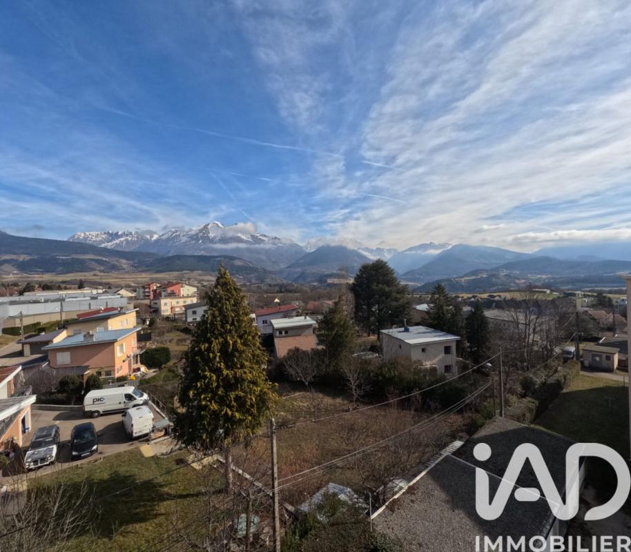 Appartement 4 Pièce(s) La Mure