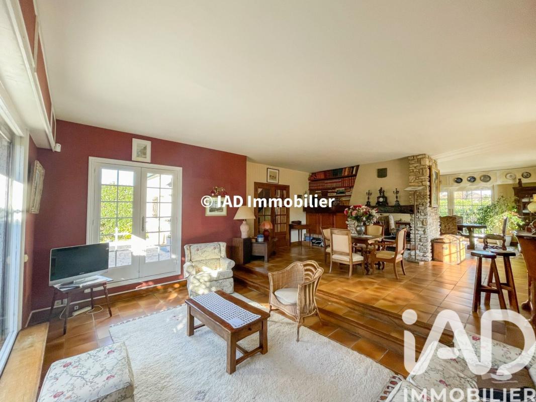 Maison 9 Pièce(s) Sainte-Geneviève-des-Bois - Photo 8