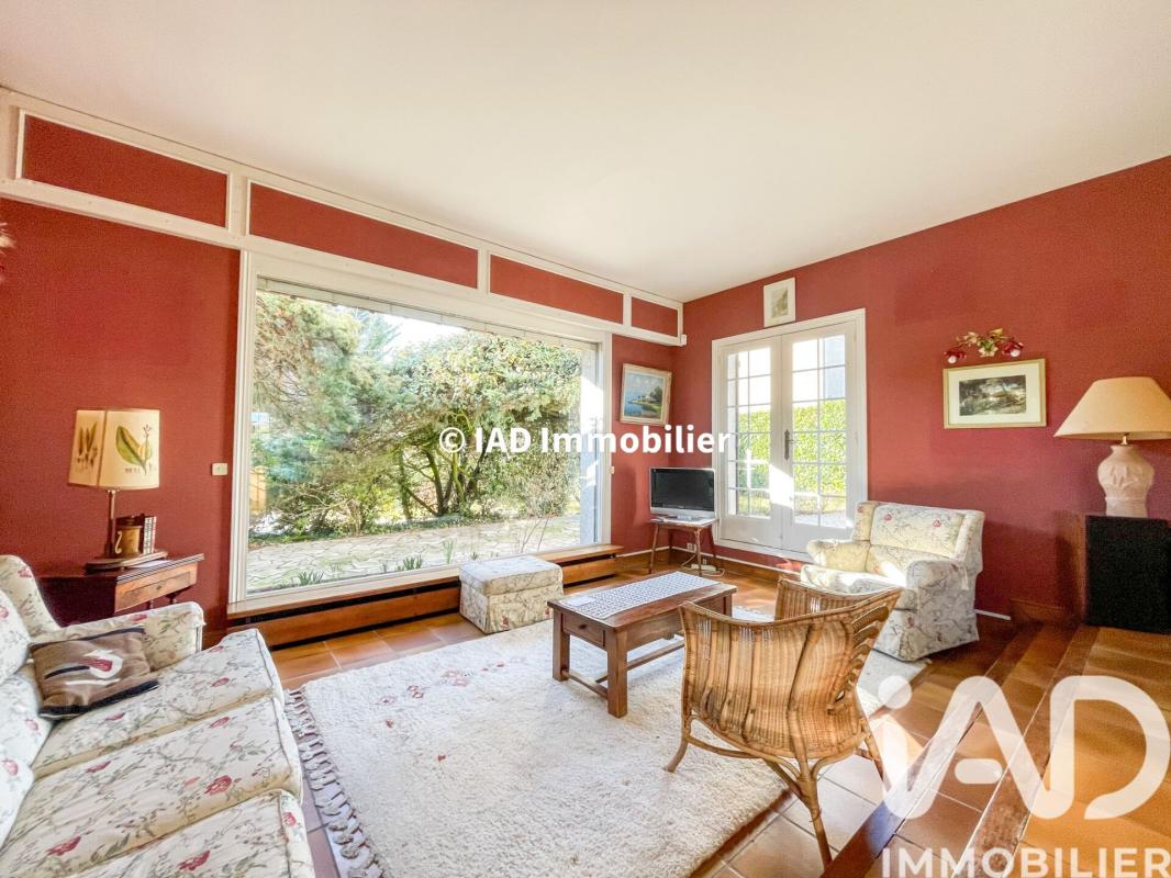 Maison 9 Pièce(s) Sainte-Geneviève-des-Bois - Photo 9