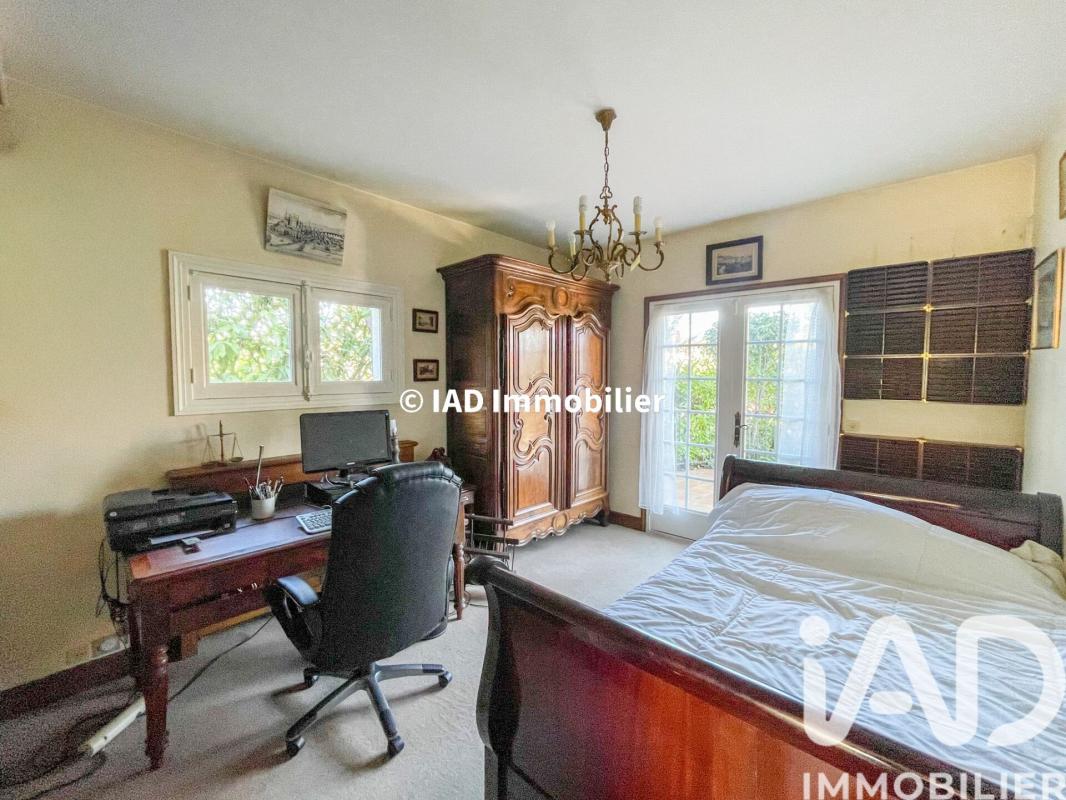 Maison 9 Pièce(s) Sainte-Geneviève-des-Bois - Photo 15