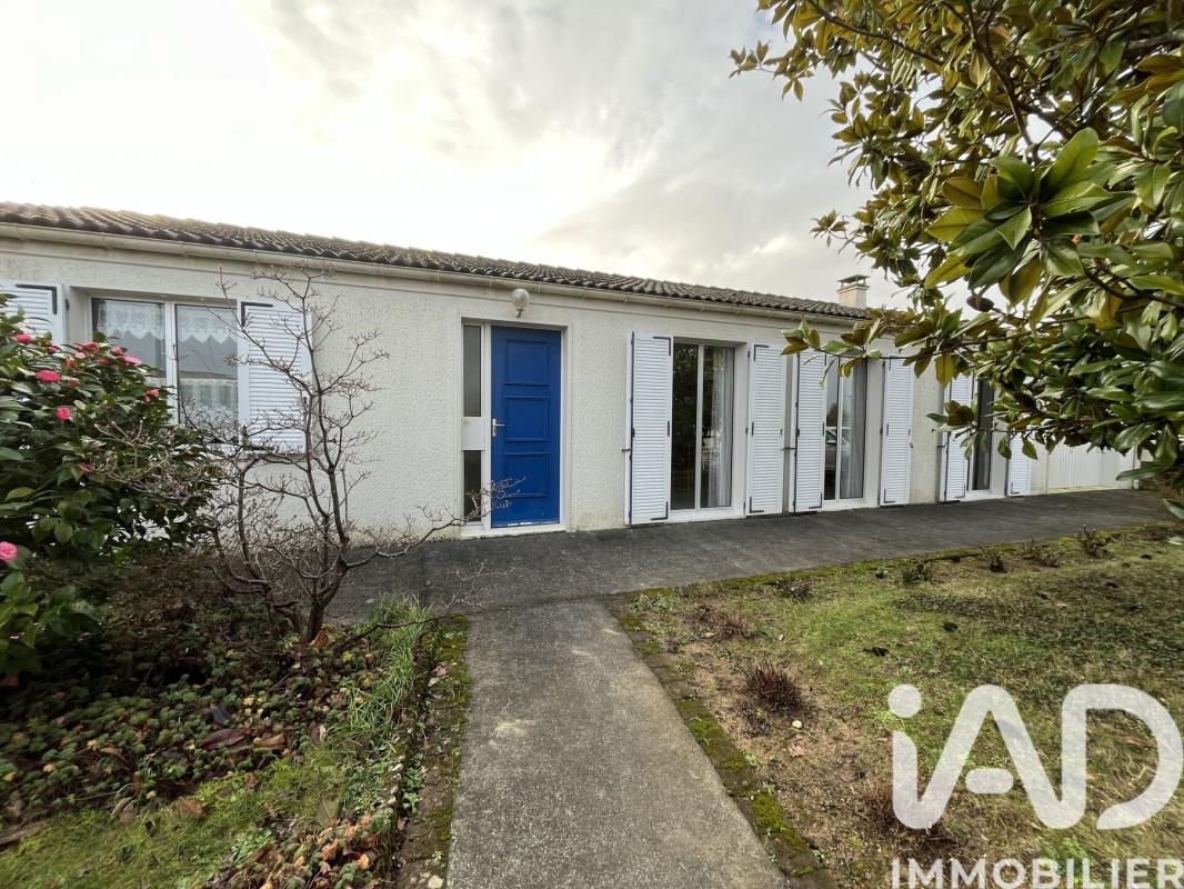 Maison 6 Pièce(s) La Meilleraie-Tillay - Photo 1